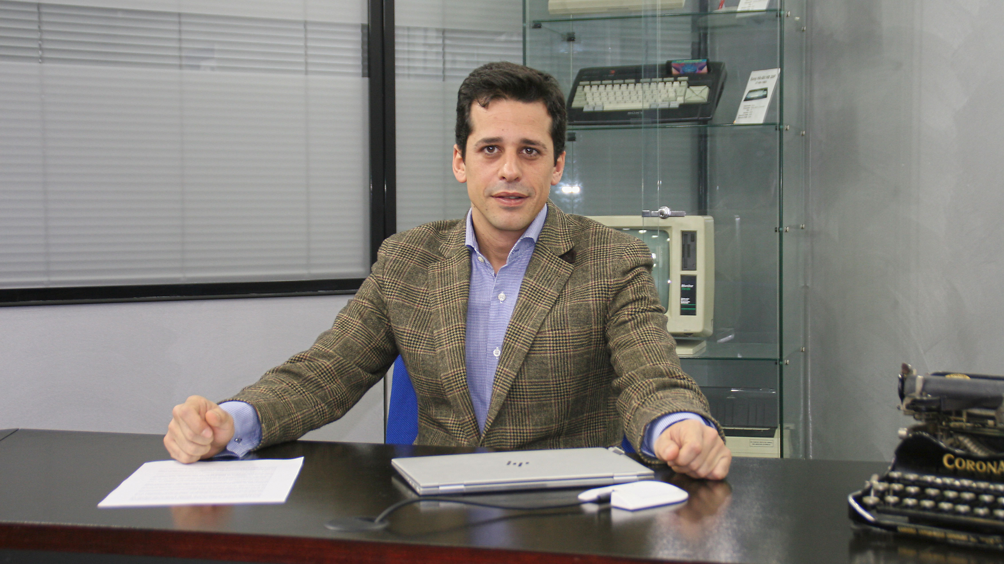 “El dispositivo sigue siendo muy importante en el entorno profesional y en la transformación del puesto de trabajo”