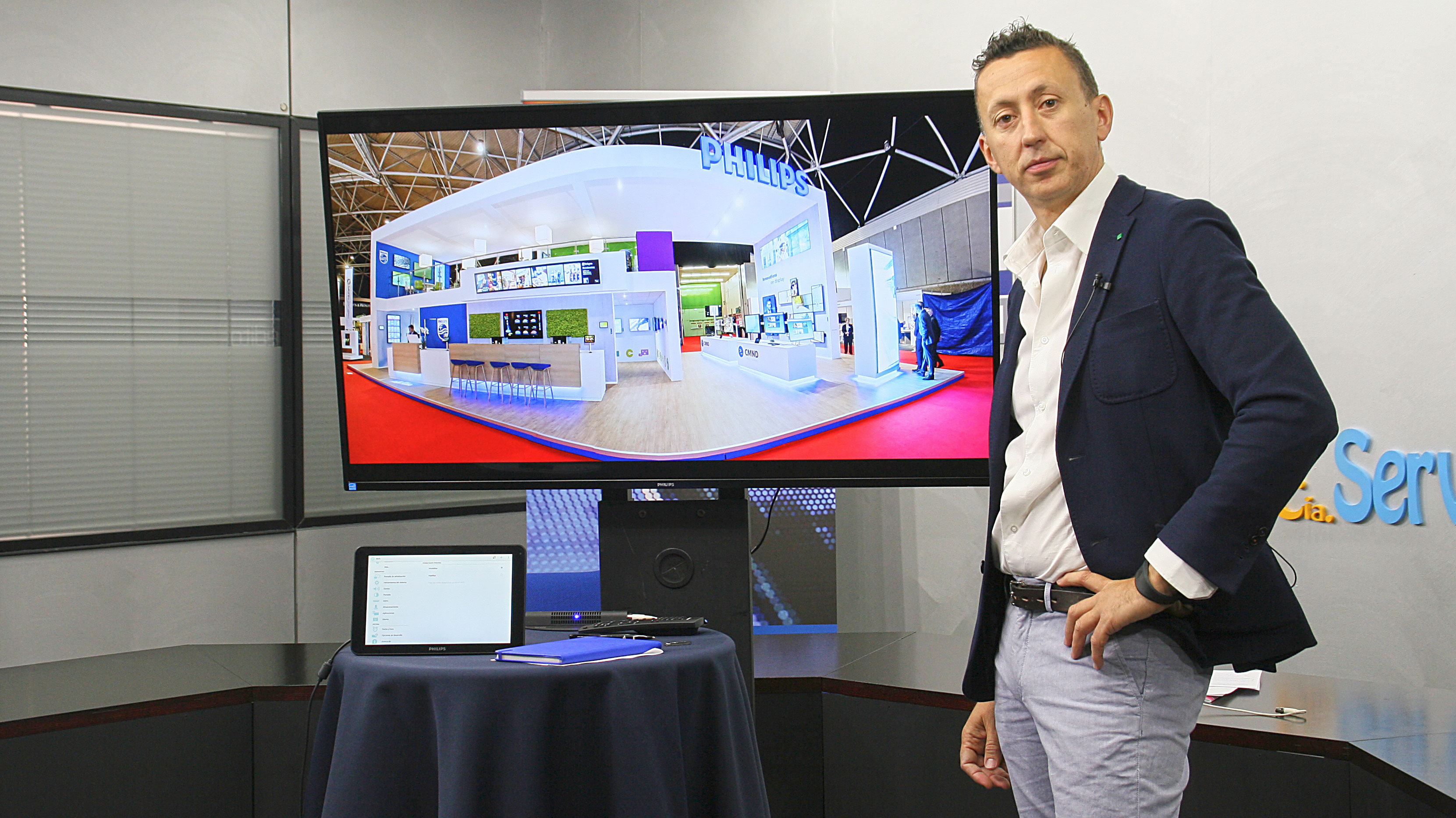Philips Professional Display Solutions transforma el espacio de trabajo corporativo