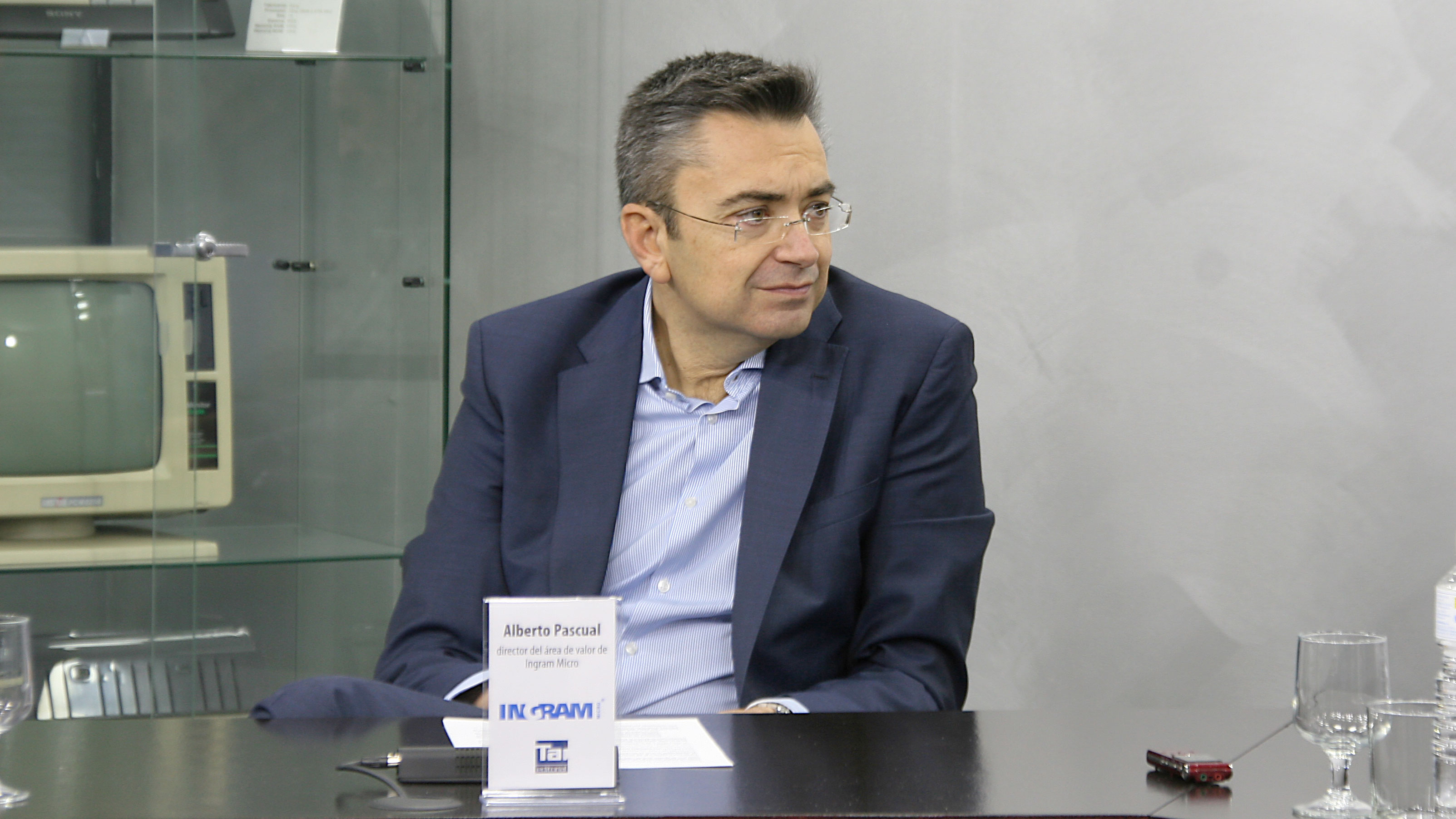 “El mayorista debe ponérselo fácil al canal en el entorno de la nube”