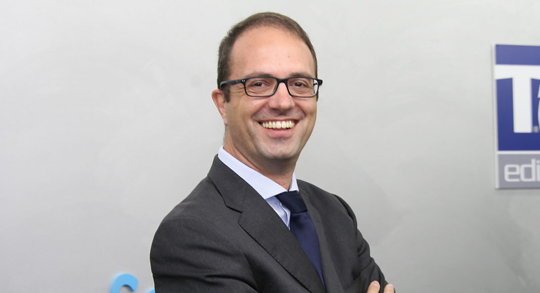 Antonio Navarro D-Link-Antonio Navarro-Newsbook-Madrid-España