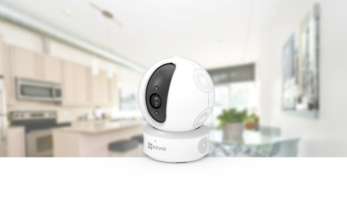 EZVIZ_Camara de interior C6C