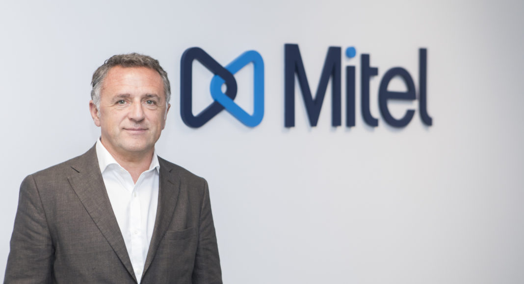 equipo-de-canal-newsbook-mitel-juan-carlos-muñoz Equipo de canal - Newsbook - Mitel - Juan Carlos Muñoz - Madrid España