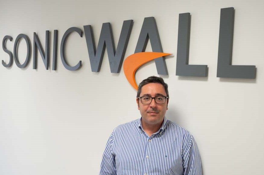Equipo Ibérico - SonicWall - Newsbook - Joaquín Fernández - canal