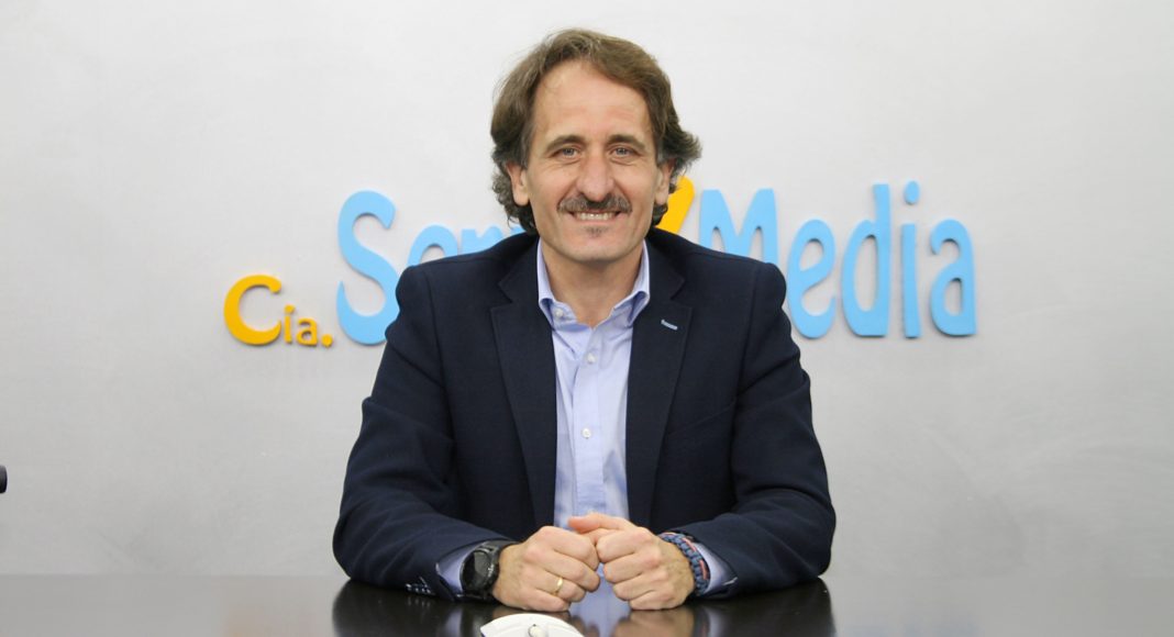 dmi-emilio-sanchez-newsbook-en-primera-persona1 DMI Computer - Emiilio Sánchez - Newsbook - En Primera Persona - Tai Editoiral - Madrid España