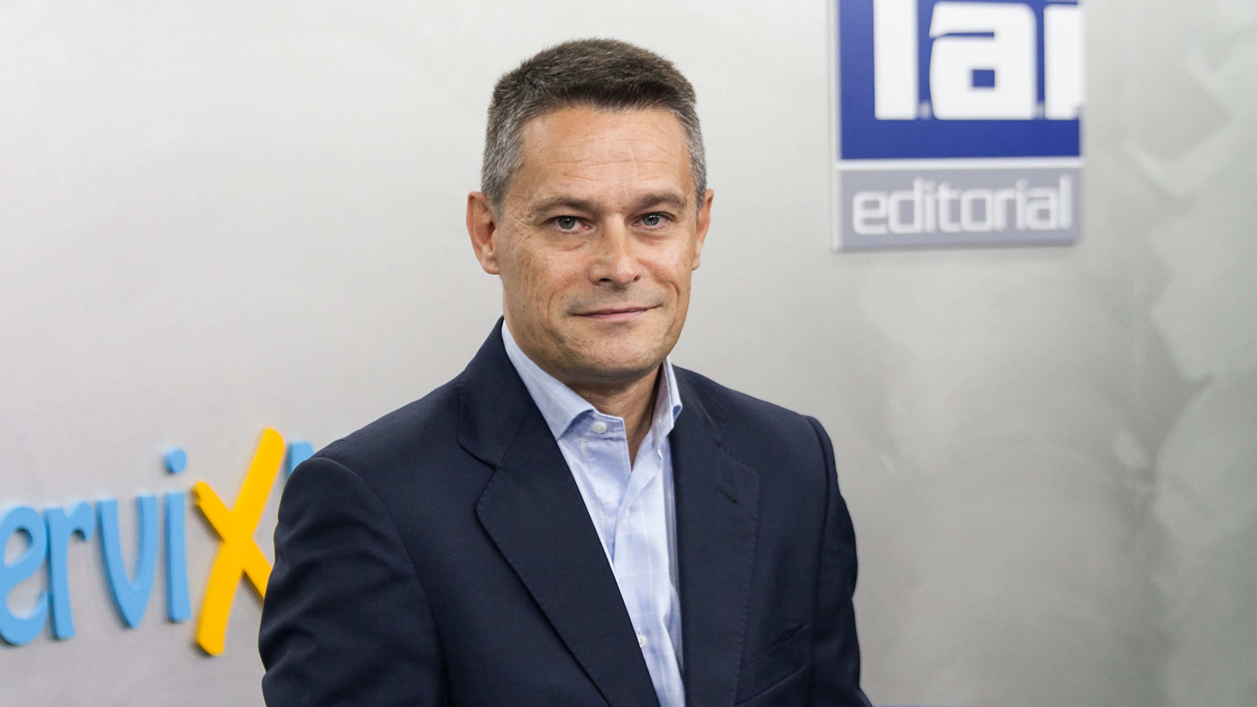 Teletrabajo - Newsbook - Tai Editorial - España