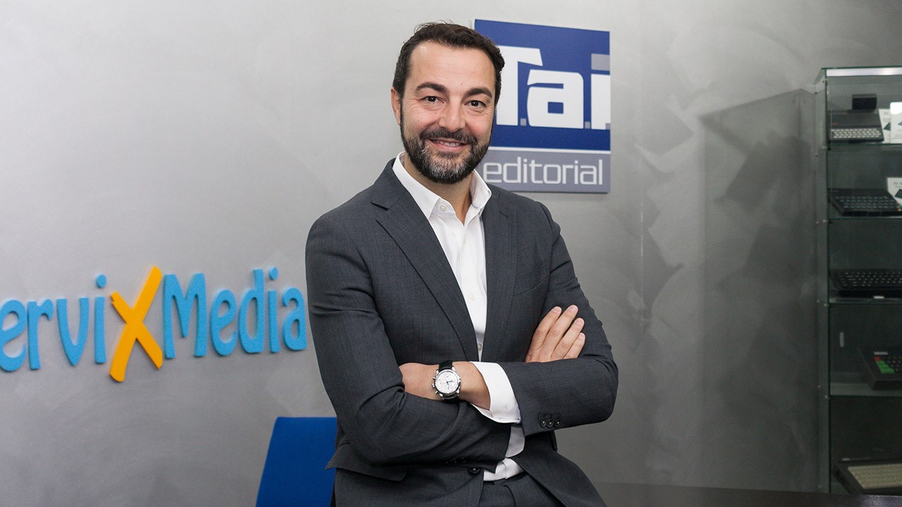 Arrow - Newsbook - Tai Editorial - España