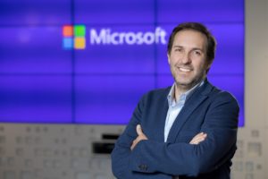 Microsoft 365 - Newsbook - Antonio Cruz - Tai editorial -España