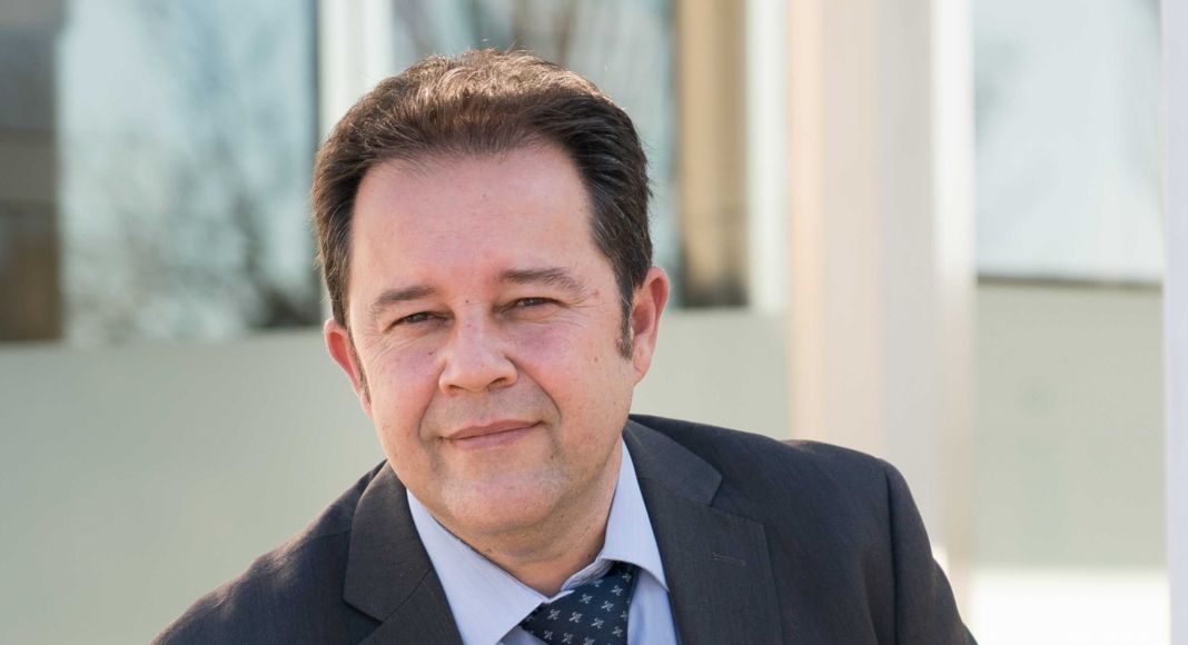 hornetsecurity-newsbook-v-valley-acuerdo-alberto-lopezy Hornetsecurity - Newsbook- V-Valley - Acuerdo- Alberto López- Tai Editorial - España
