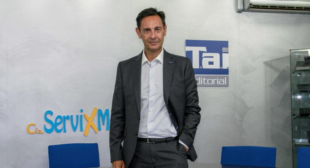 Tech-Data-Newsbook-Santiago-Mendez Tech-Data-Newsbook-Santiago-Mendez-Tai Editorial-España