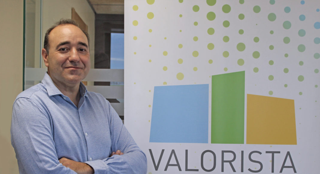 valorista-newsbook-javier-condor Valorista - Newsbook - Javier Condor - Tai Editorial - España