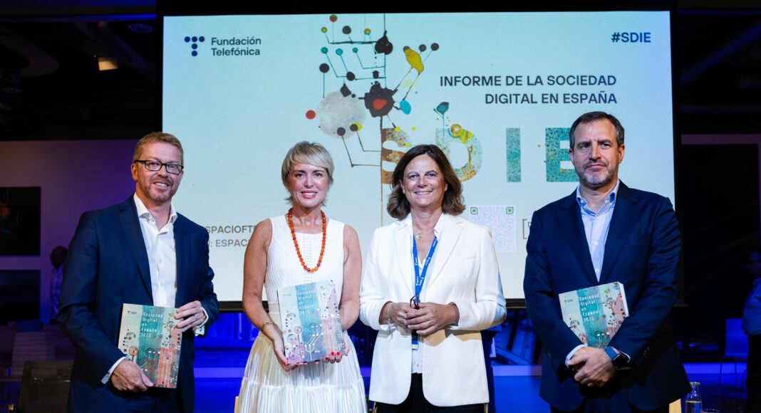 sociedad-digital-newsbook-fundacion-telefonica