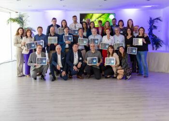 HP - Newsbook - Tai Editorial - España