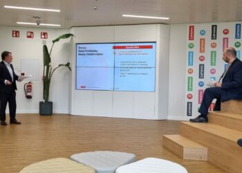 Lenovo - Newsbook - TAI Editorial - España