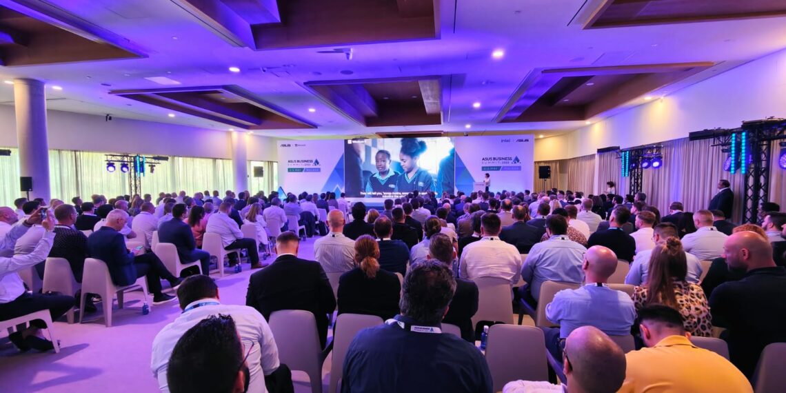 Asus Business Summit - Newsbook - Evento- Tai Editorial España