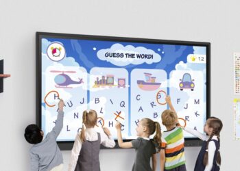 pizarras digitales - Newsbook- LG Educación - Tai Editorial España