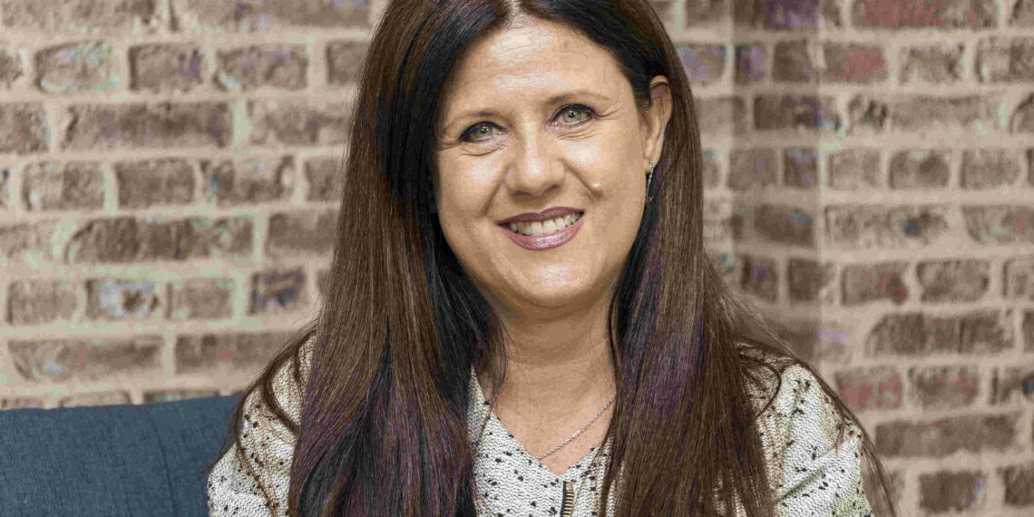 trabajo híbrido - Newsbook - Tai Editorial - España