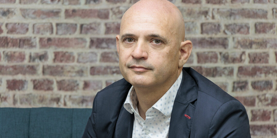 Samsung - Newsbook - TAI Editorial - España