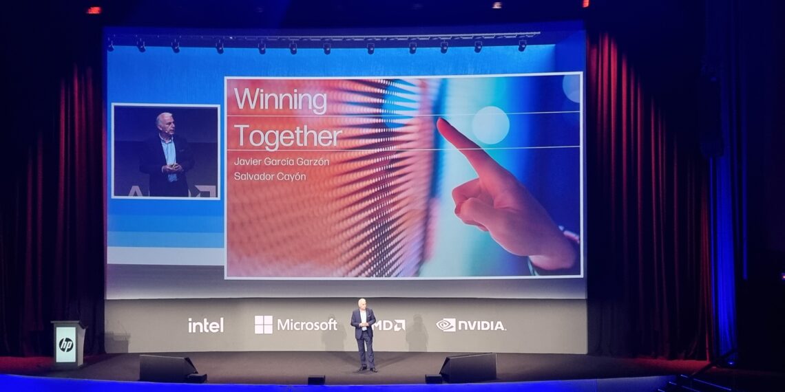 HP Amplify Elevate - Newsbook - Tai Editorial - España