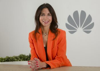 Huawei España - Newbook- Carmen González Gens - Tai Editorial España