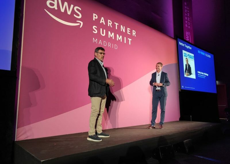 Ingram Micro - Newsbook - AWS - Tai Editorial España