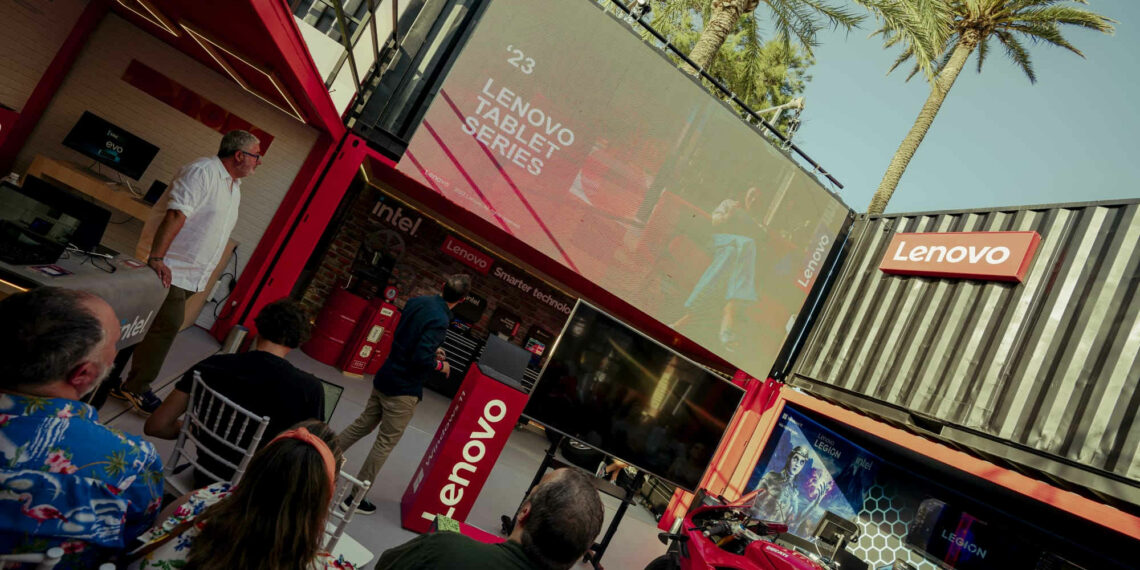 Lenovo - Newsbook - TAI Editorial - España