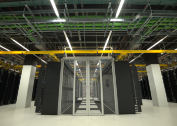 Region Cloud Multizona - Newsbook - IBM Madrid- Tai Editorial España