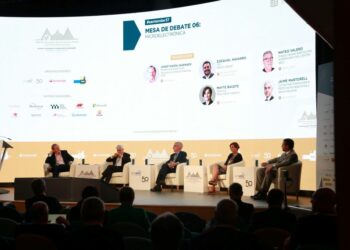 Perte Chip - Newsbook- AMETIC - Santander 37- Tai Editorial España