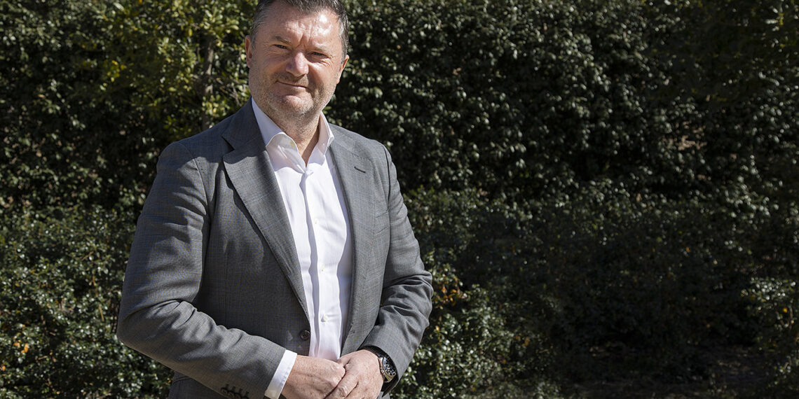 Lenovo, PC - Newsbook - Tai Editorial - España