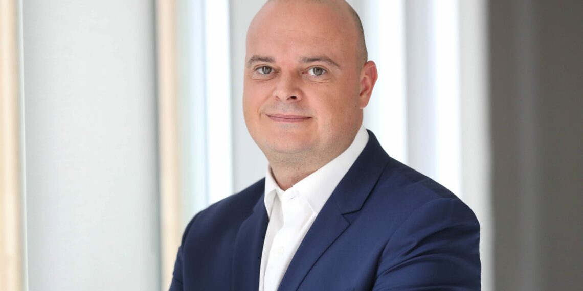 Wolters Kluwer - Newsbook - TAI Editorial - España