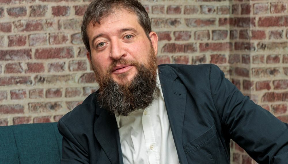 V-Valley - Mitel - Newsbook - acuerdo - UCC - Roberto Alonso - Tai Editorial España