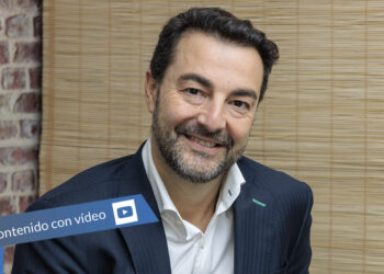 Arrow - Newsbook - Tai Editorial - España