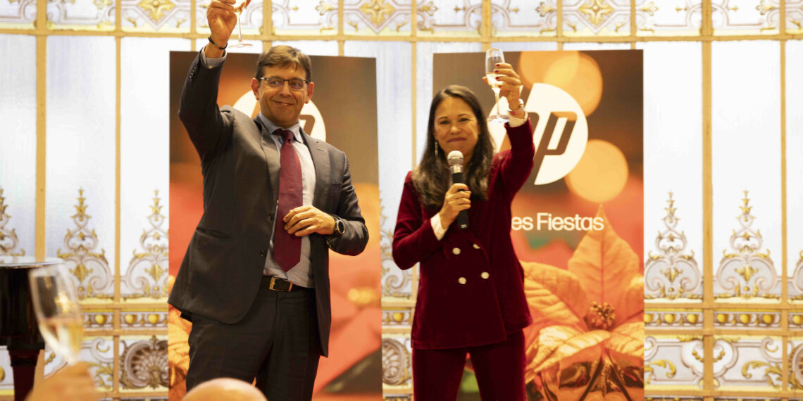 hp - Newsbook - Tai Editorial - España