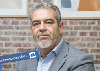 MCR - Newsbook - Pedro Quiroga - Tai Editorial España