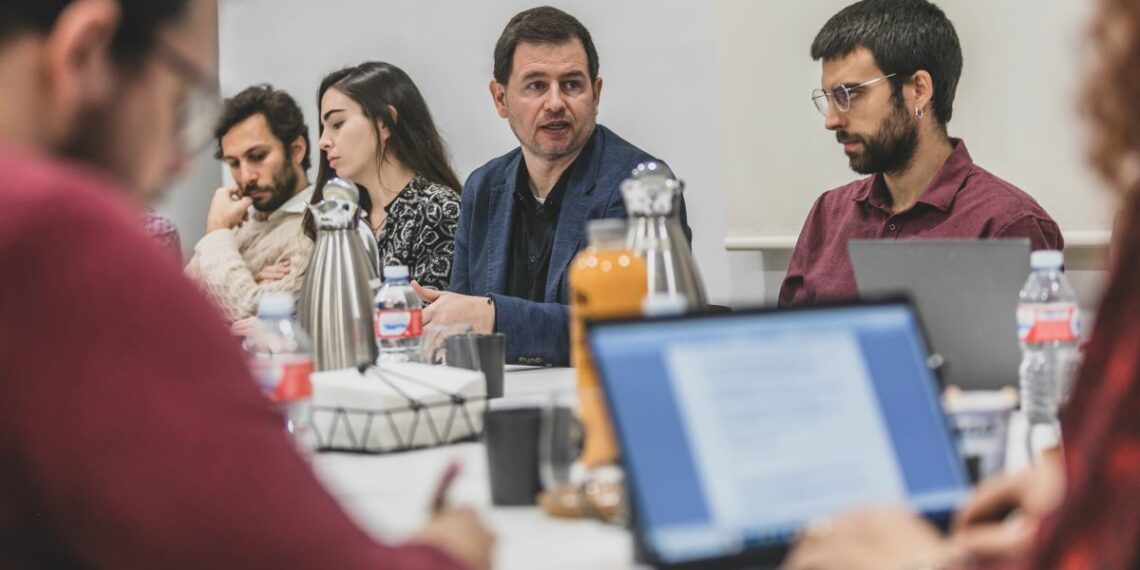 Adigital - IA - Newsbook - Certificado - Transparencia algorítmica - Tai Editorial España