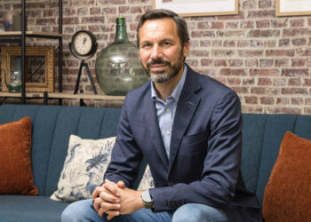 PERTE Chip - Newsbook - Tai Editorial - España