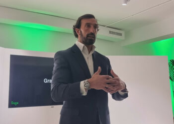 Sage Nube - Newsbook - Tai Editorial - España