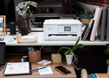 Canon - Newsbook - TAI Editorial - España