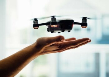 Grover - Newsbook - TAI Editorial - España