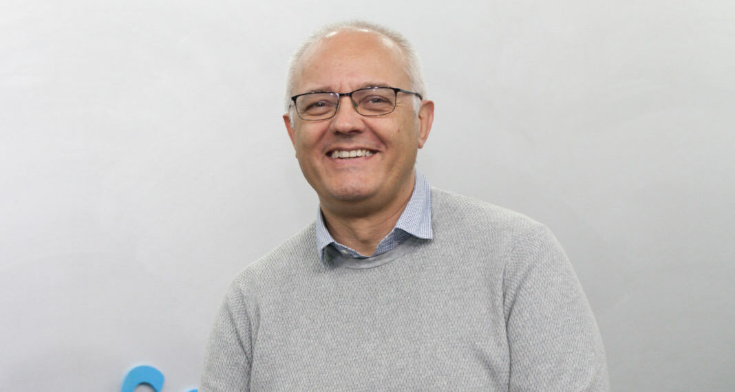 MDR - Newsbook - Tai Editorial - España