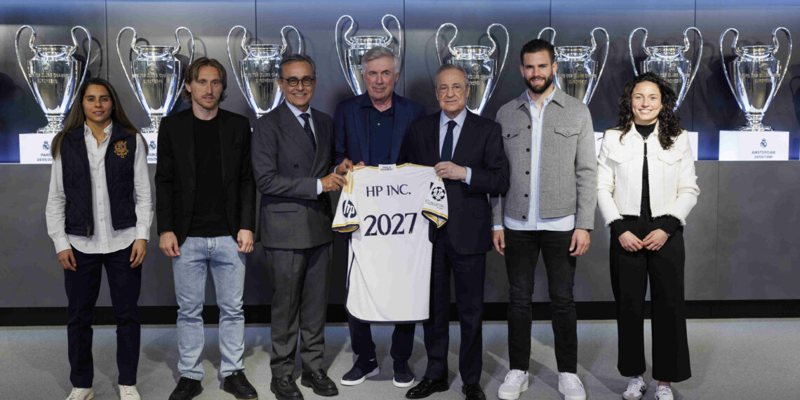 Real Madrid HP - Newsbook - Tai Editorial - España