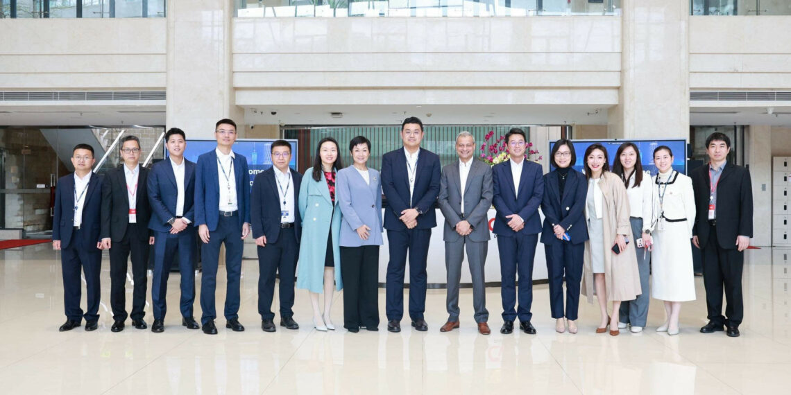 MAXHUB - Newsbook - TAI Editorial - España