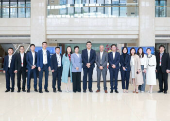 MAXHUB - Newsbook - TAI Editorial - España