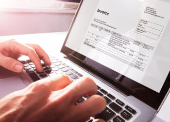 Facturae - Newsbook - Factura Electrónica - Administración Pública - Tai Editorial España