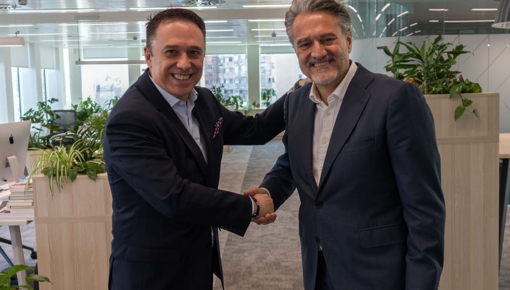 Kyndryl - Microsoft - Newsbook - alianza - Soto y Granados - Tai Editorial España