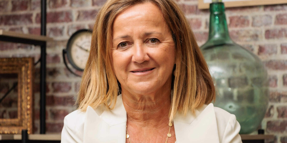 Lenovo clientes - Newsbook - Tai Editorial - España