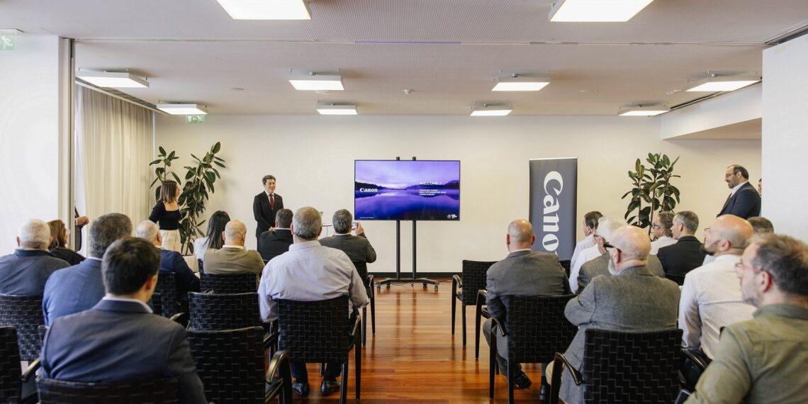 Canon reúne en Lisboa a sus partners de impresión de gran formato para presentar sus novedades