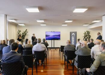 Canon reúne en Lisboa a sus partners de impresión de gran formato para presentar sus novedades