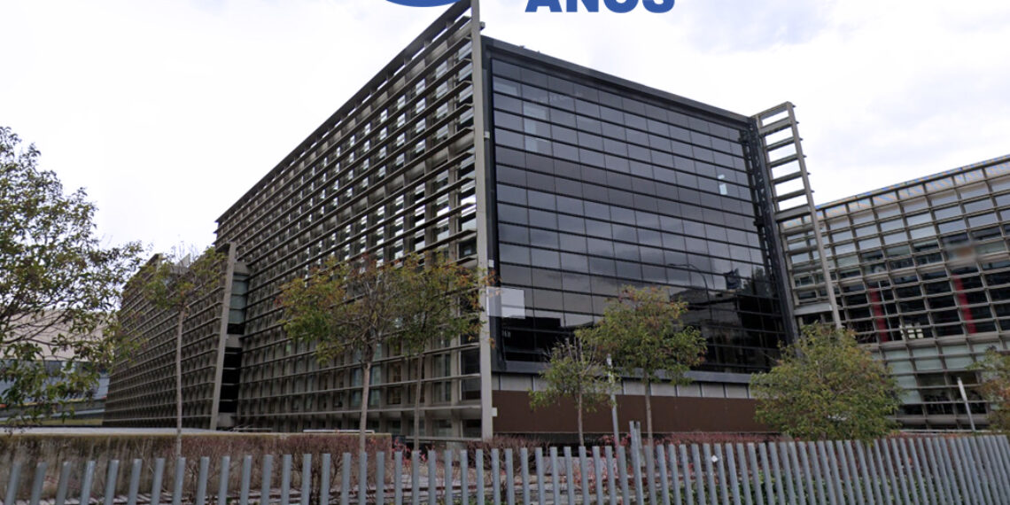 Aryan -30 años - Newsbook - aniversario - Tai Editorial España