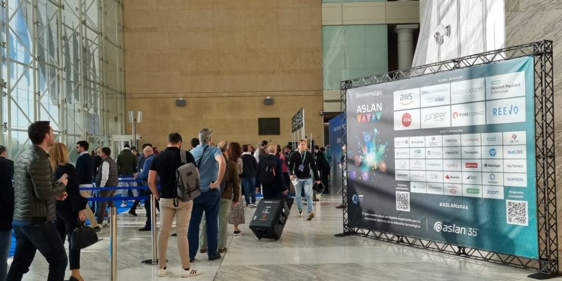 ASLAN 2024 - Newsbook - Inaguración - Tai Editorial España