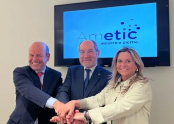 Pilar Roch - Newsbook - AMETIC - Tai Editorial España